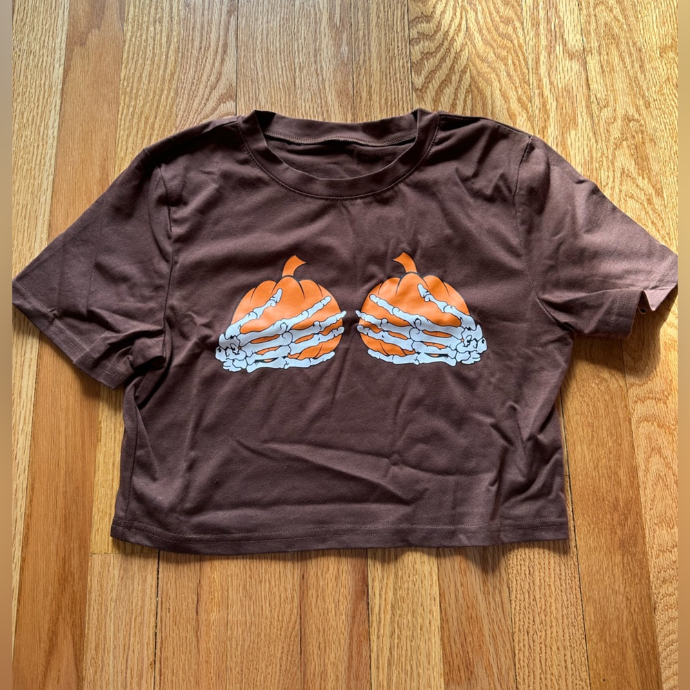 Halloween crop top pumpkin boobs